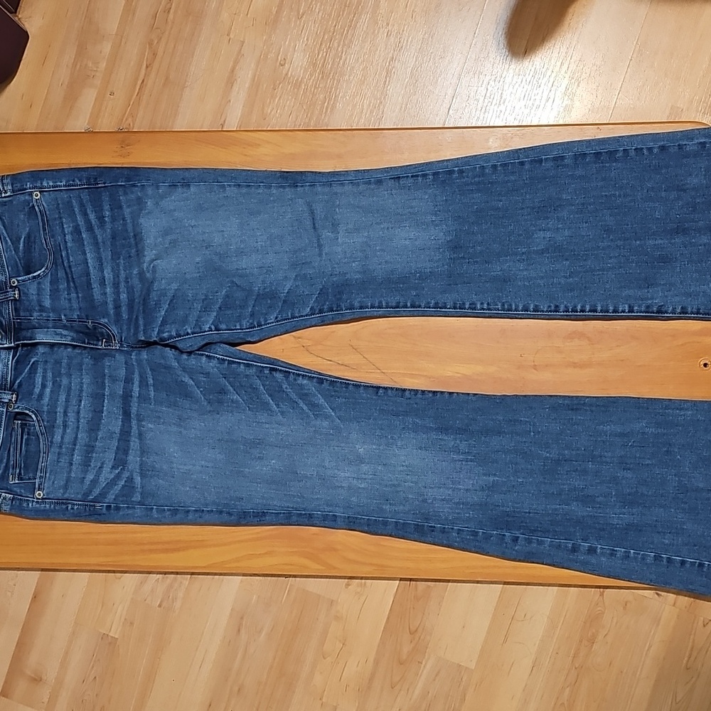 Women's American Eagle Jeans Size 12R